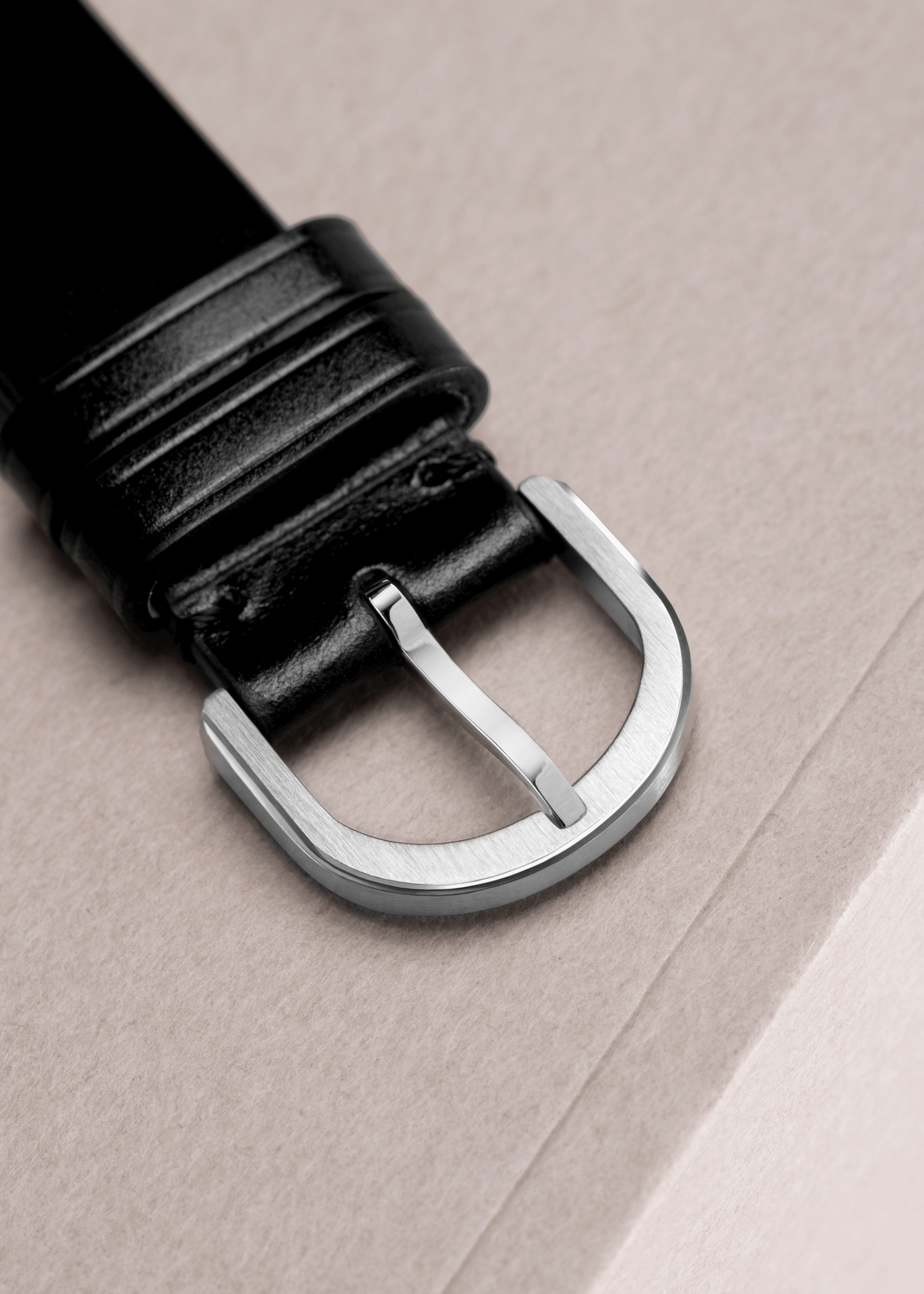Cuir. Noir