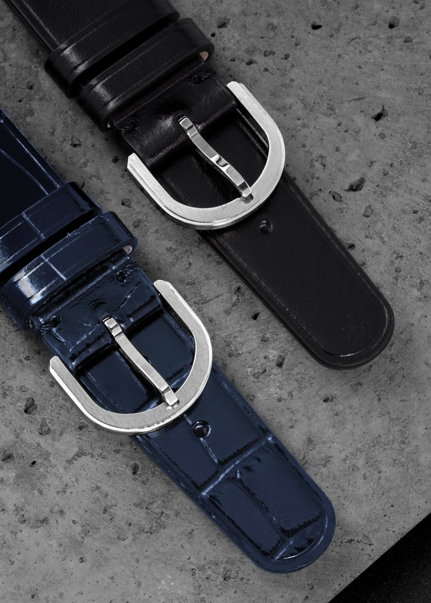 Cuir. Indigo